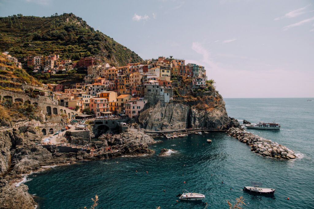 alexandra-mitache-1ApYma851oo-unsplash